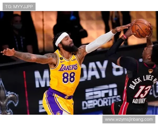 湖人苦战险胜太阳 晋级之路依旧艰难 湖人苦战险胜太阳 晋级之路依旧艰难